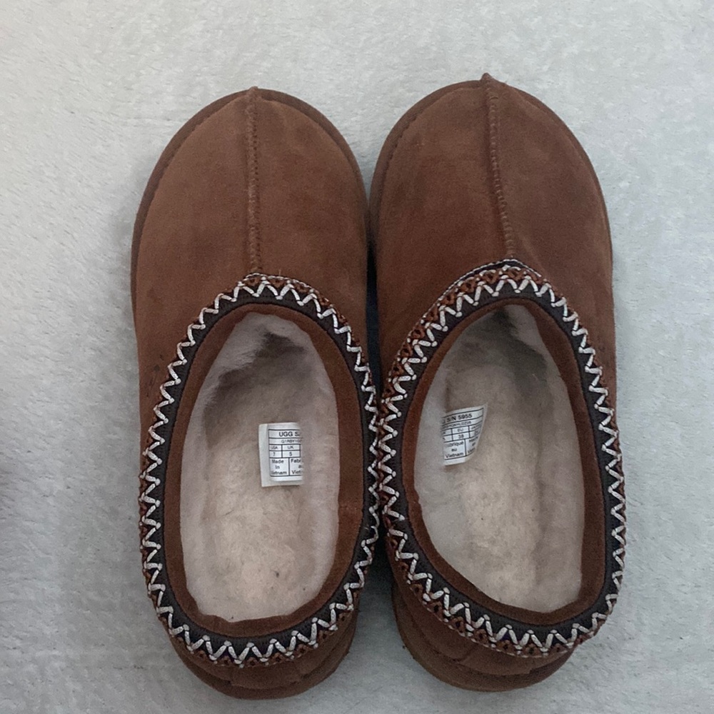 Ugg slippers